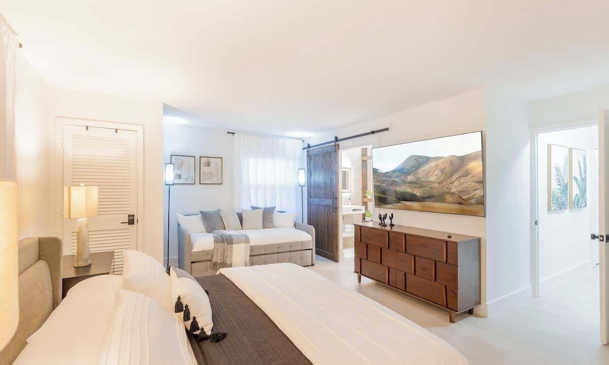 Photo of Bedroom in New Smyrna Beach