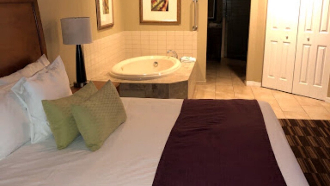 Photo of Bedroom in Survey Creek