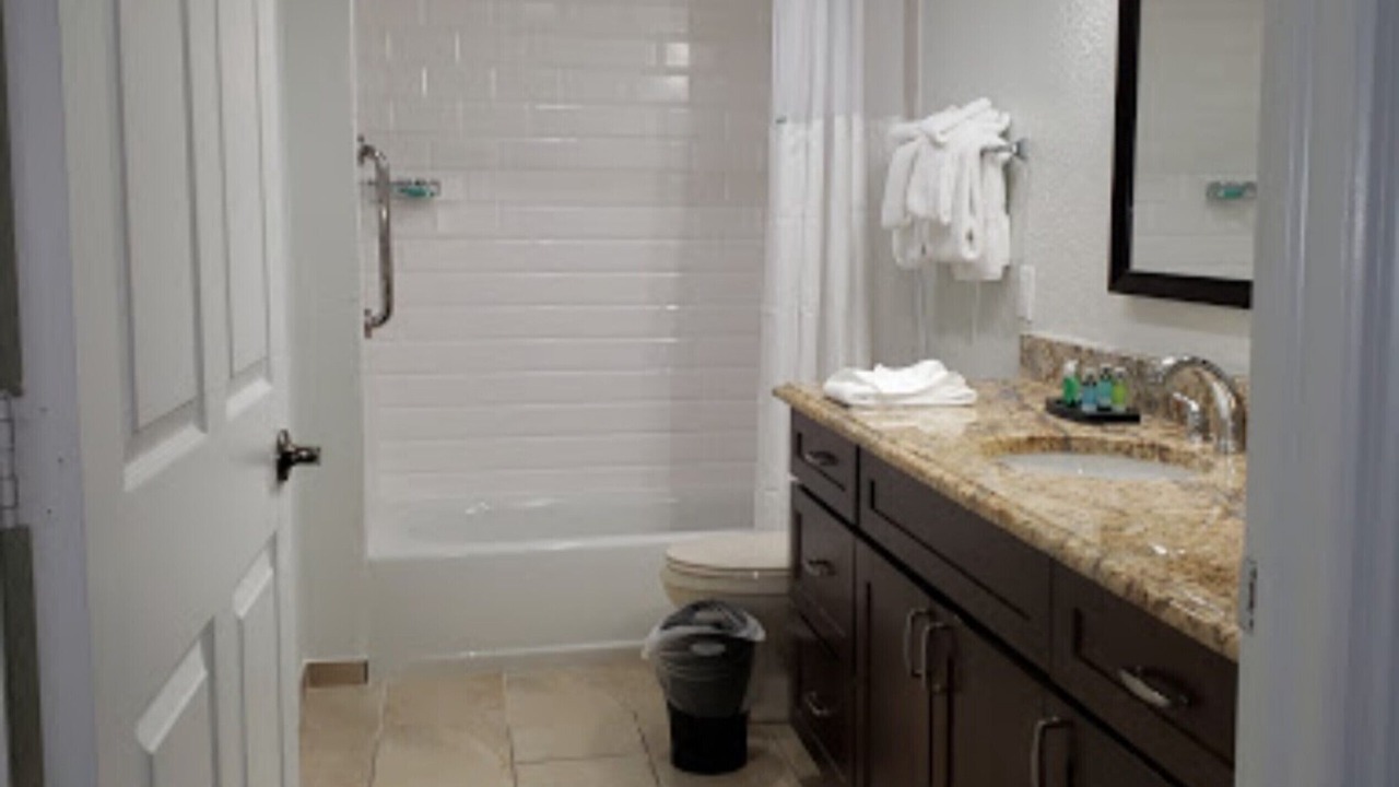 Photo of Bathroom in Survey Creek
