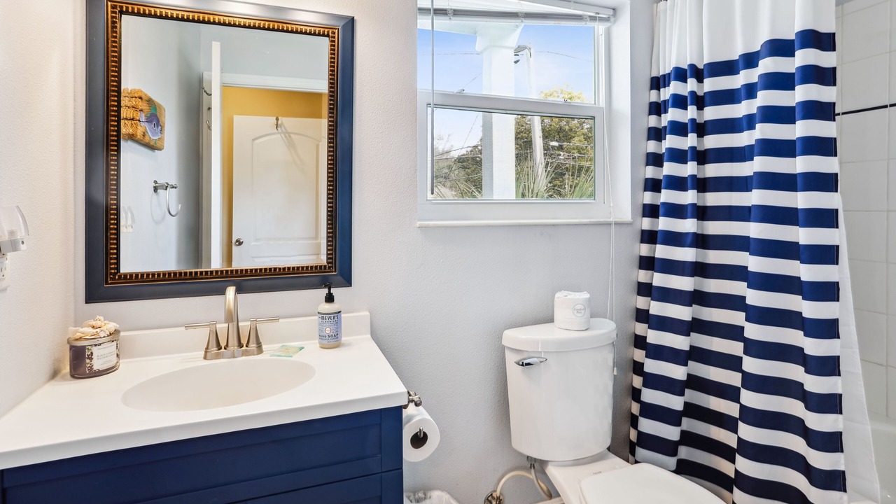 Photo of Bathroom in Gulfport