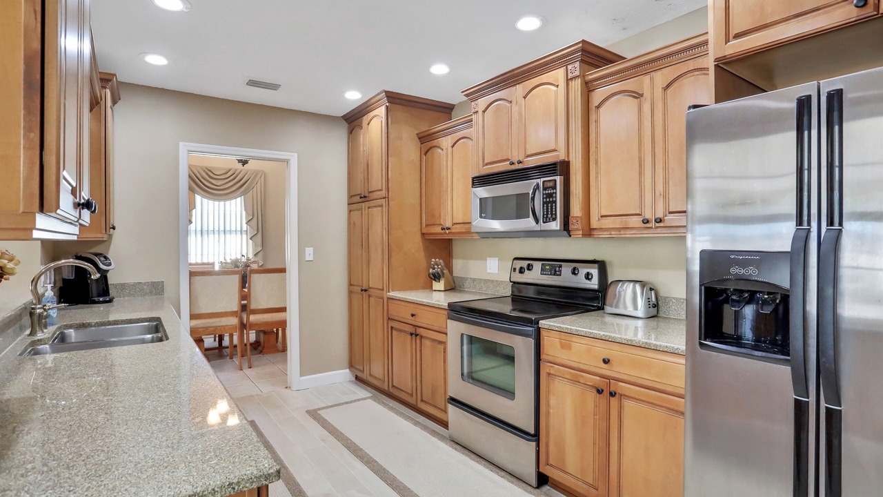 Photo of Kitchen in Harbor Hills
