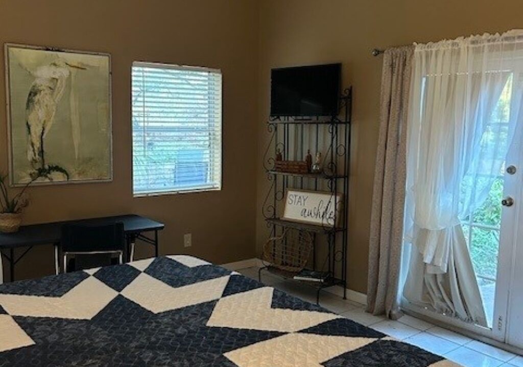 Photo of Bedroom in Brooksville