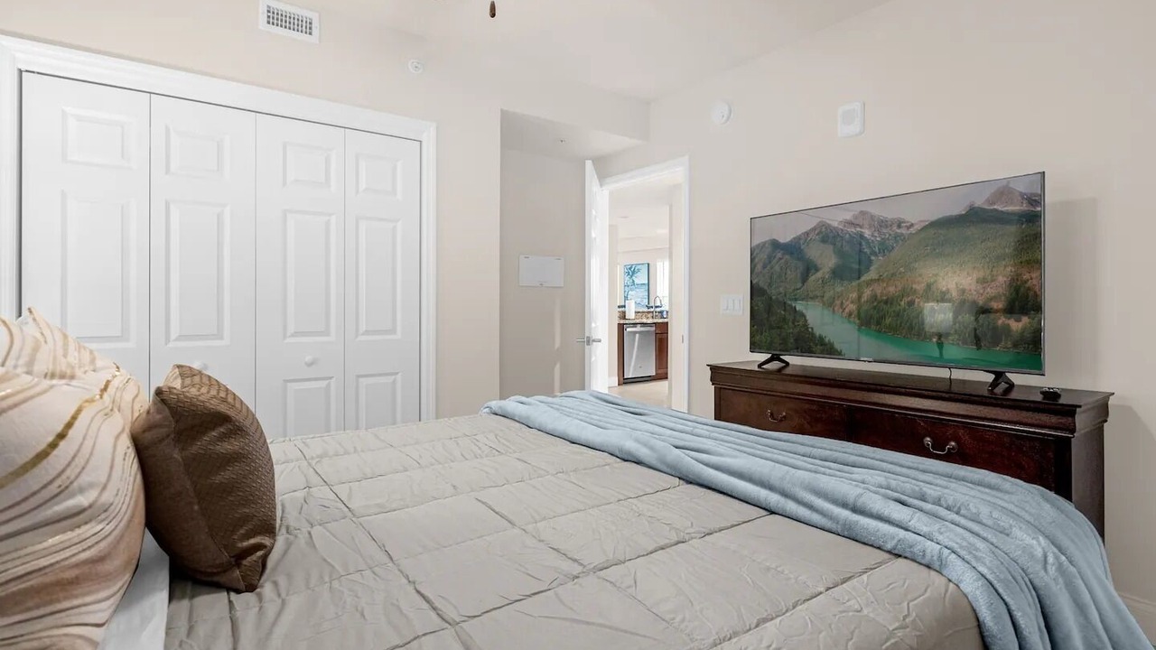 Photo of Bedroom in Ocean View Halifax Estates