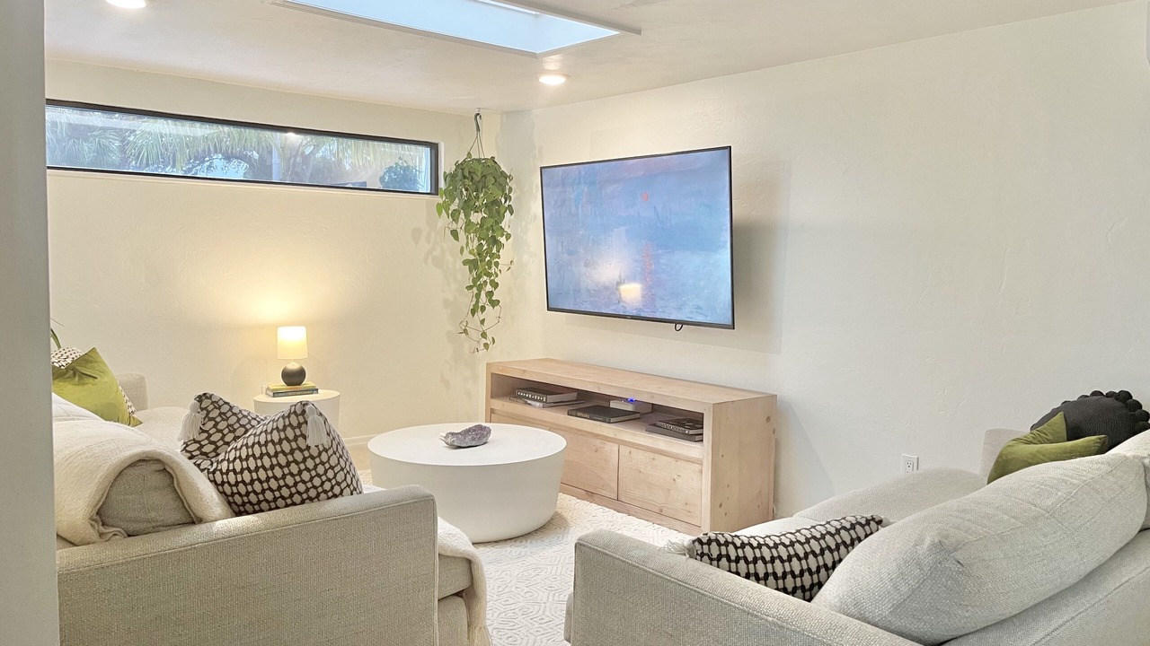 Photo of Livingroom in Southgate