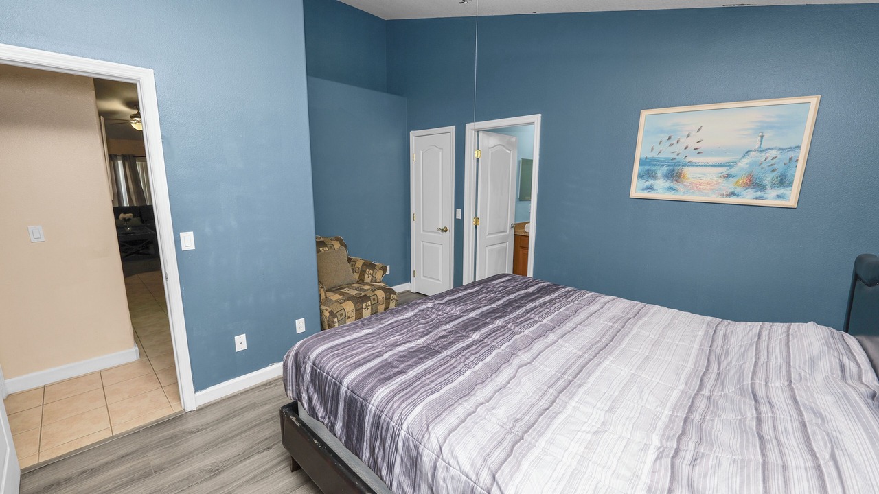 Photo of Bedroom in Tuscan Ridge