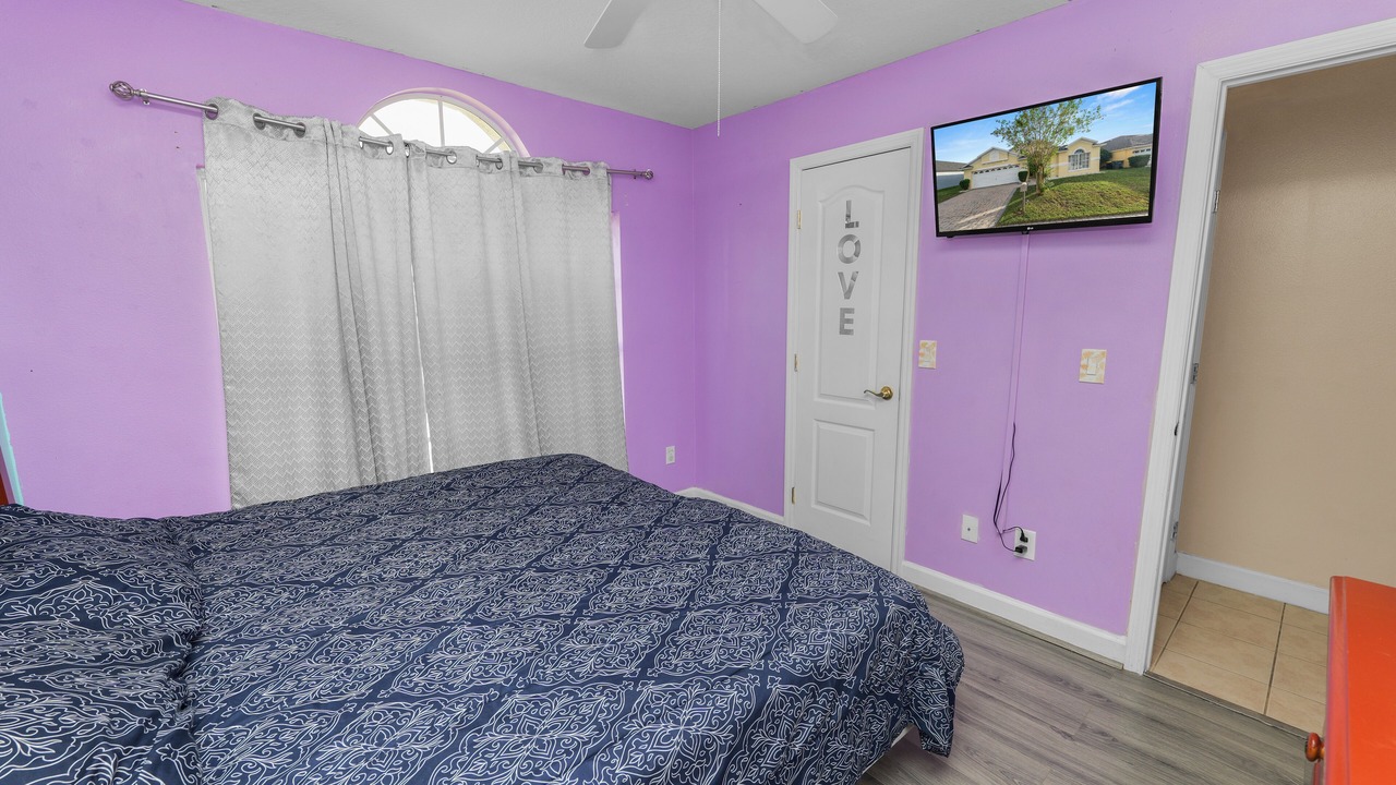 Photo of Bedroom in Tuscan Ridge