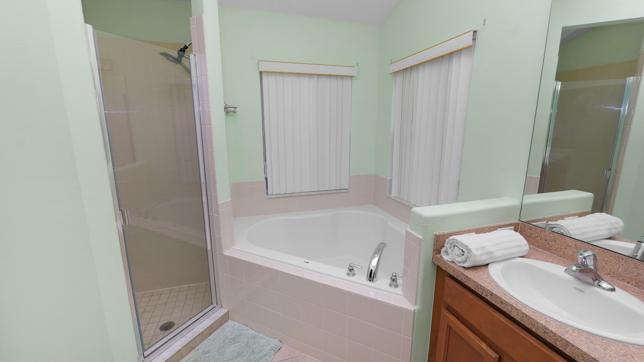 Photo of Bathroom in Tuscan Ridge