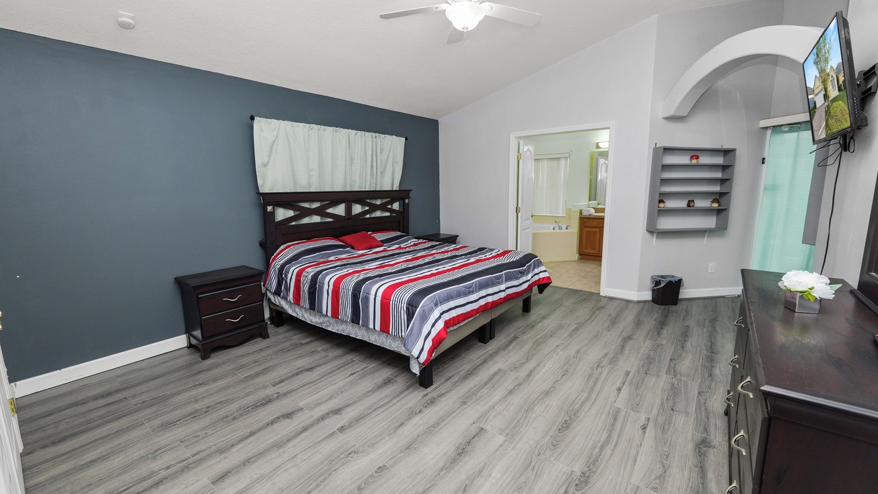 Photo of Bedroom in Tuscan Ridge