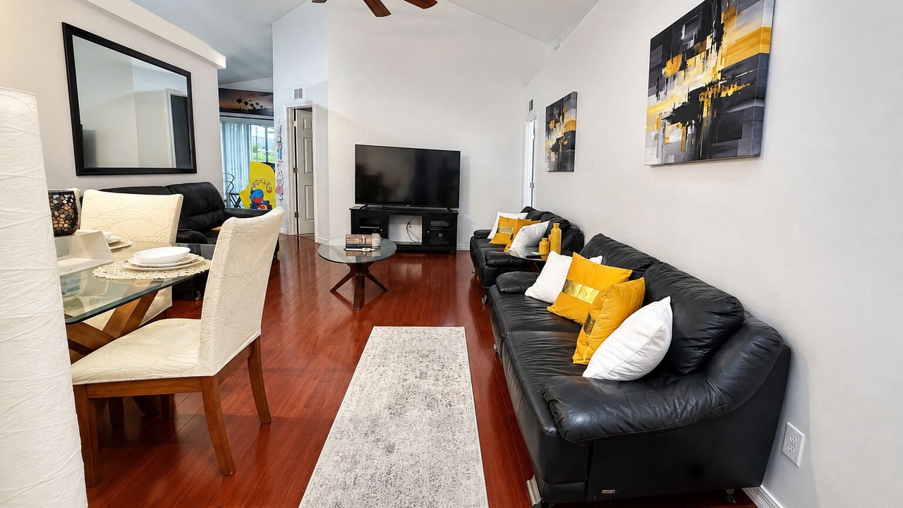 Photo of Bedroom in Florida Pines