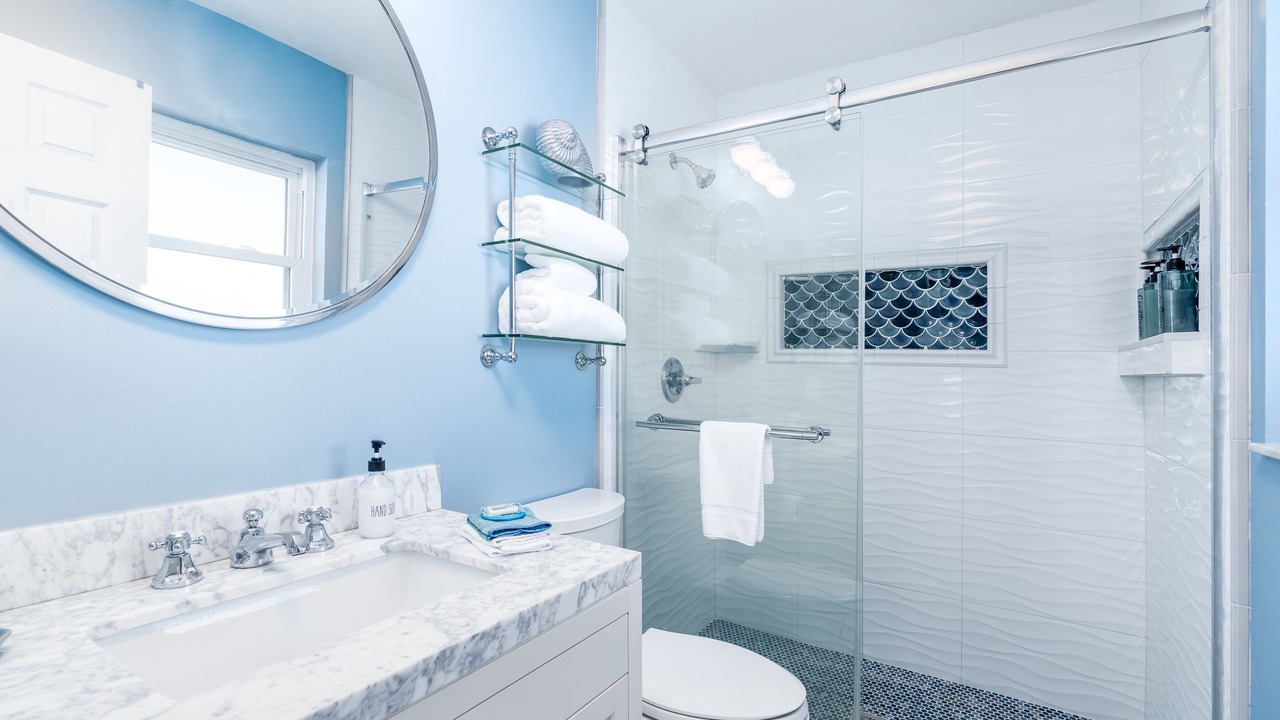 Photo of Bathroom in New Smyrna Beach