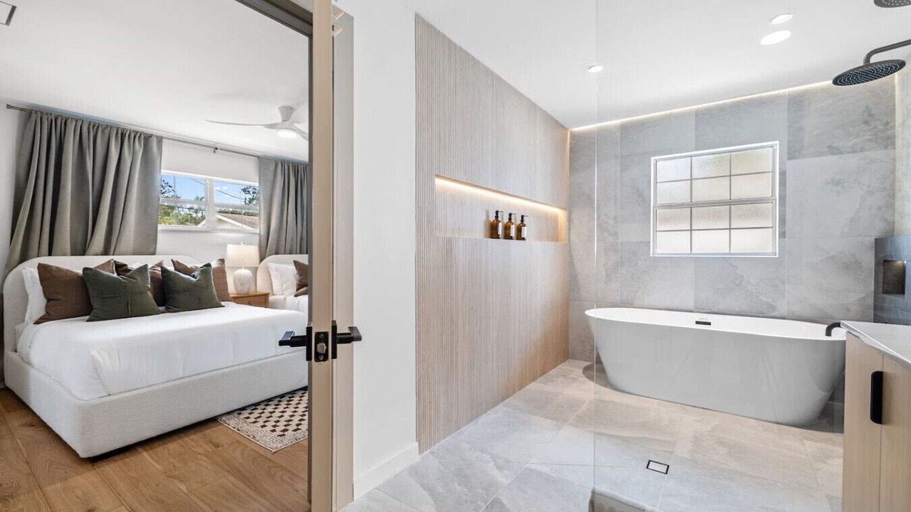 Photo of Bathroom in Largo