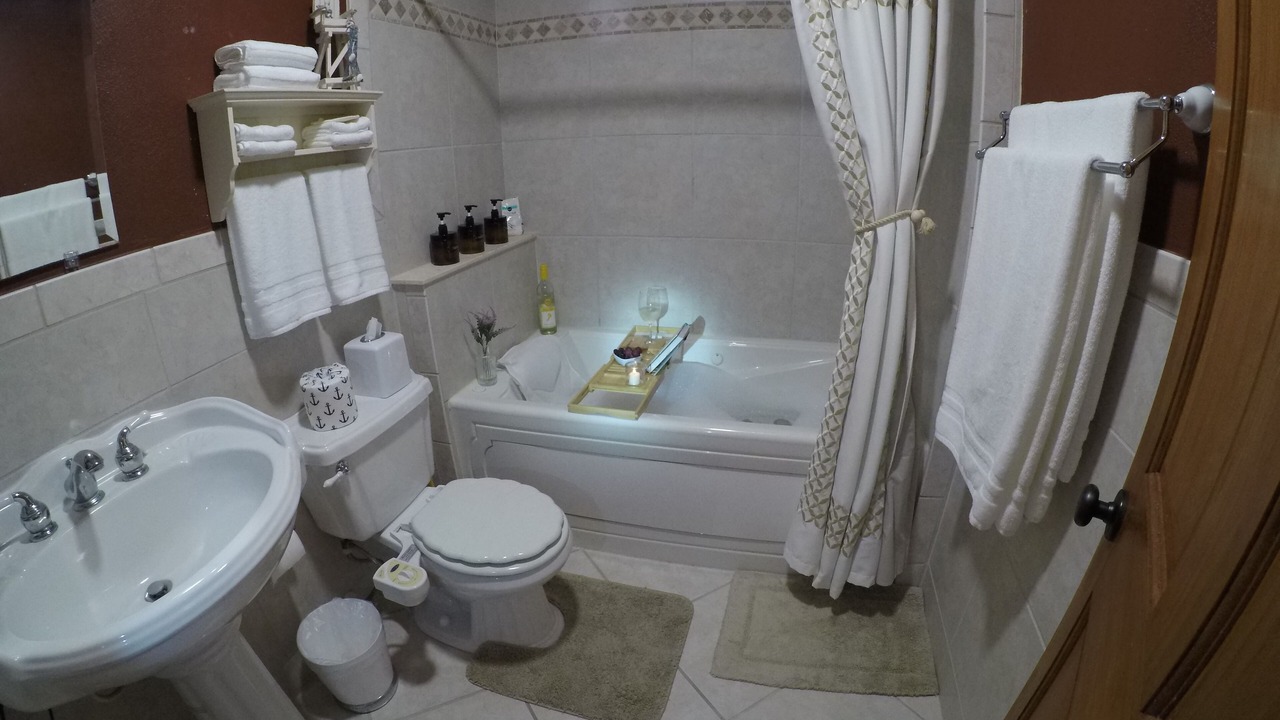 Photo of Bathroom in Kahnway Heights