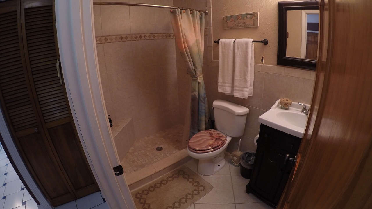 Photo of Bathroom in Kahnway Heights