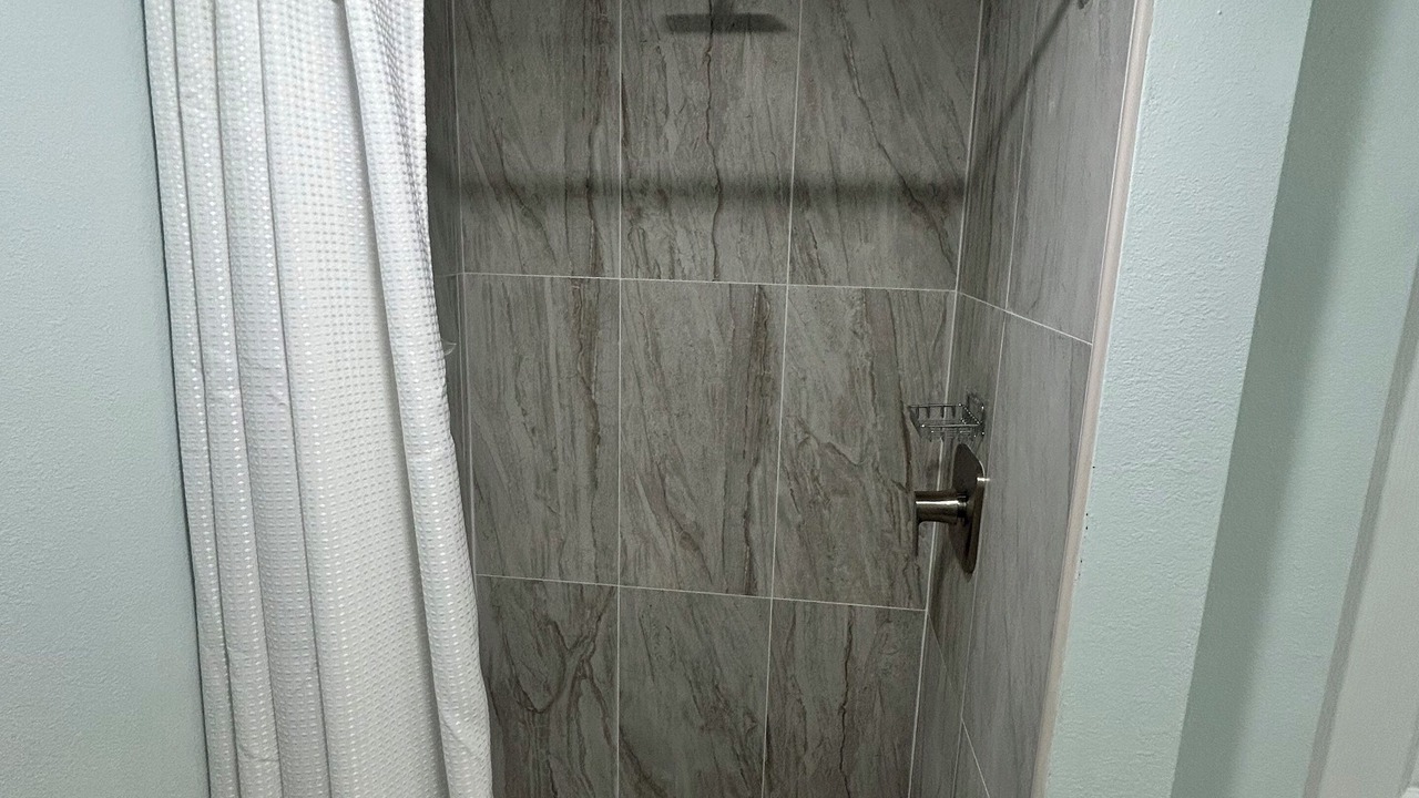 Photo of Bathroom in Harbor Heights