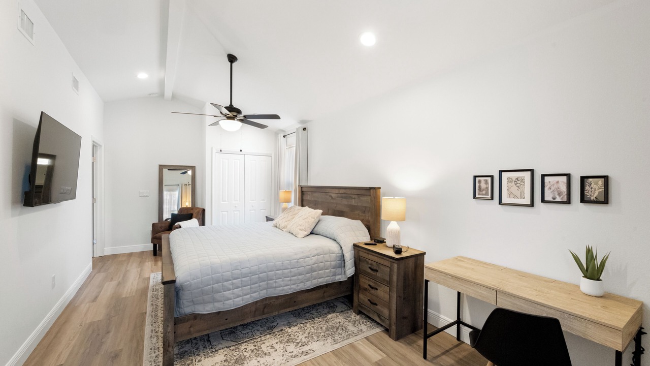 Photo of Bedroom in Tarpon Springs