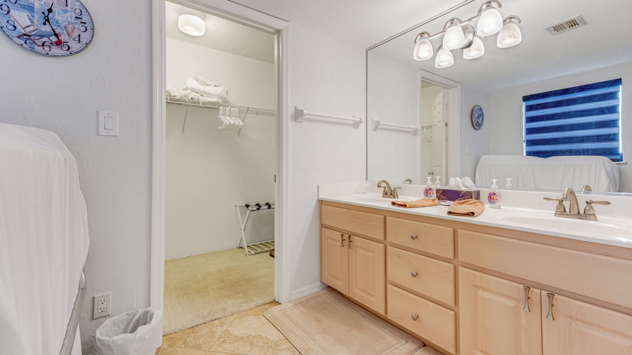 Photo of Bathroom in New Smyrna Beach