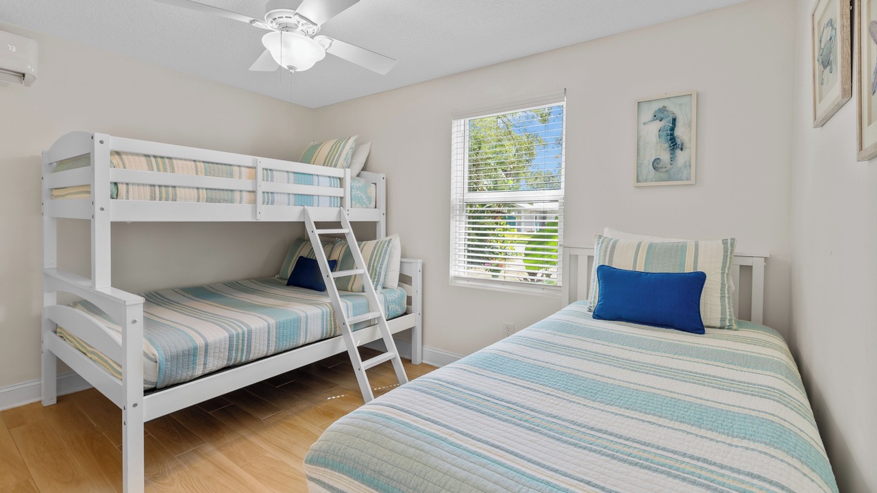 Photo of Bedroom in Butler Beach