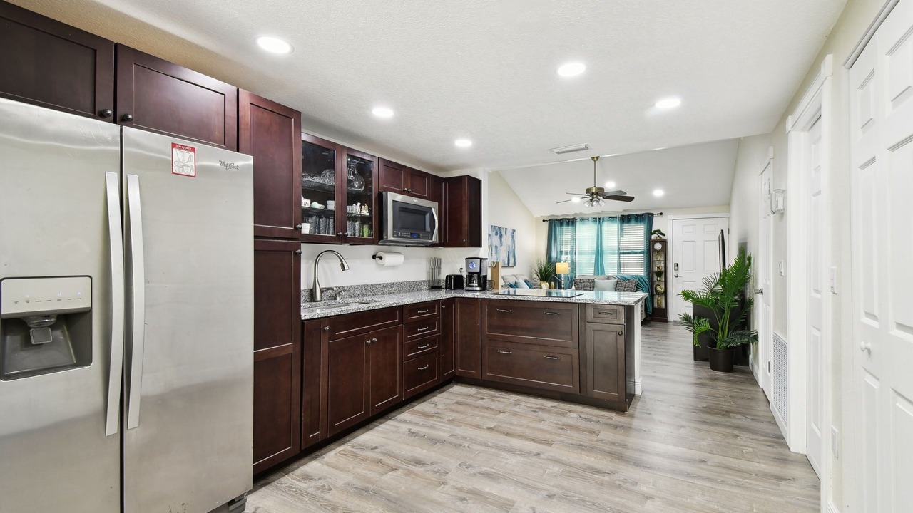 Photo of Kitchen in Bearss Plaza