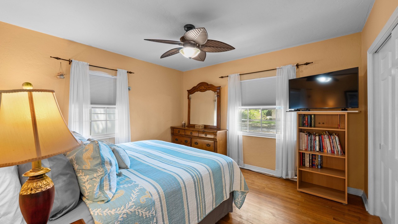 Photo of Bedroom in Historic Old Northeast