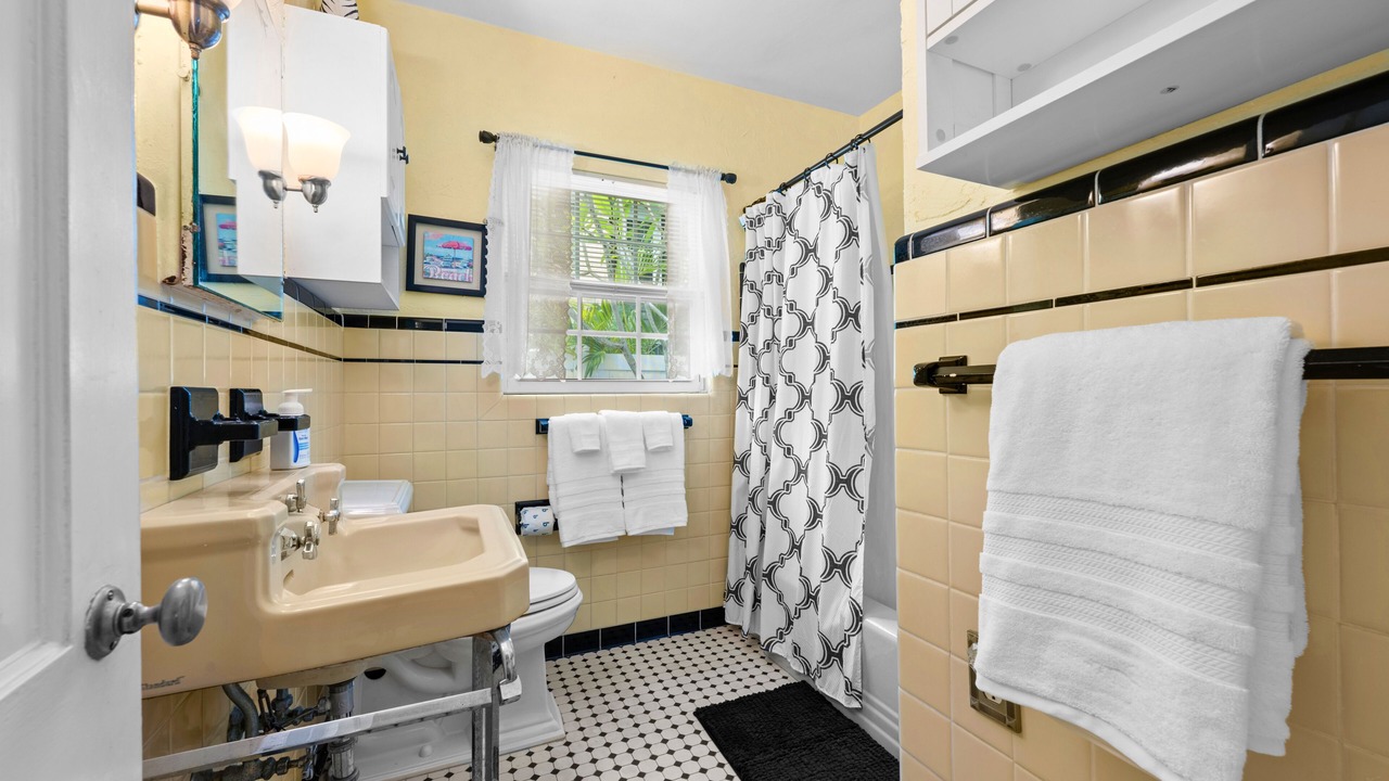 Photo of Bathroom in Historic Old Northeast