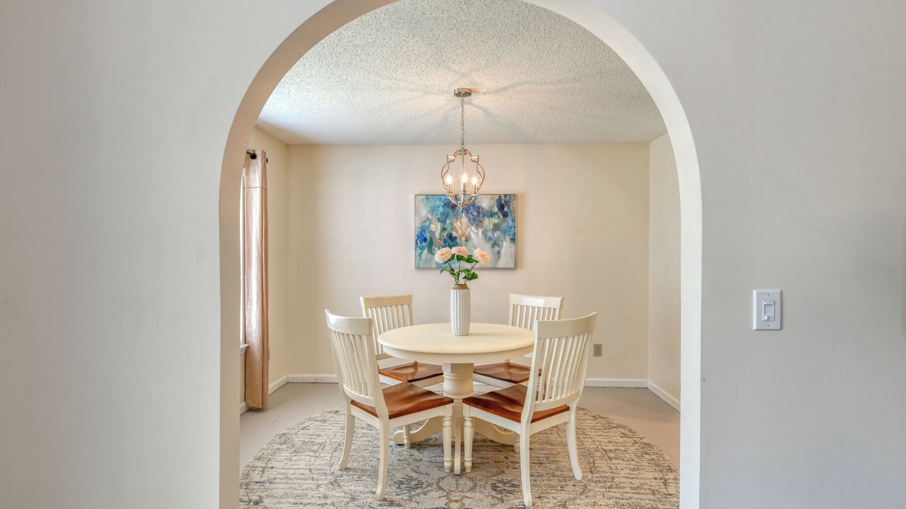 Photo of Livingroom in Deercreek