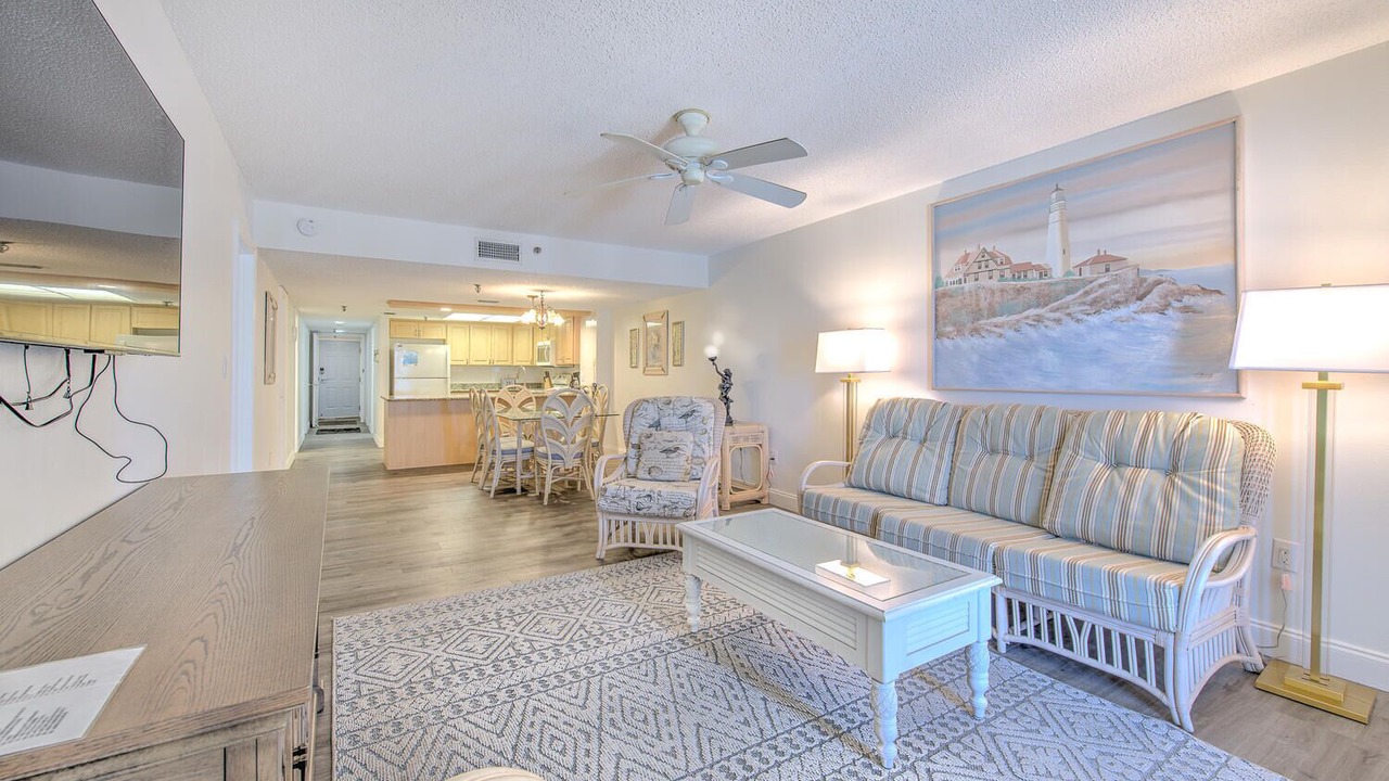 Photo of Livingroom in North Redington Beach