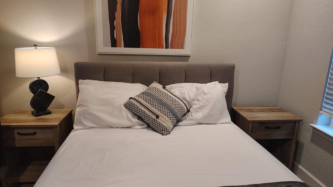 Photo of Bedroom in Newberry