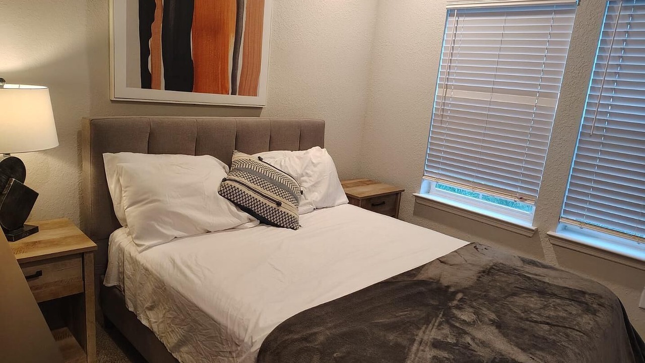 Photo of Bedroom in Newberry