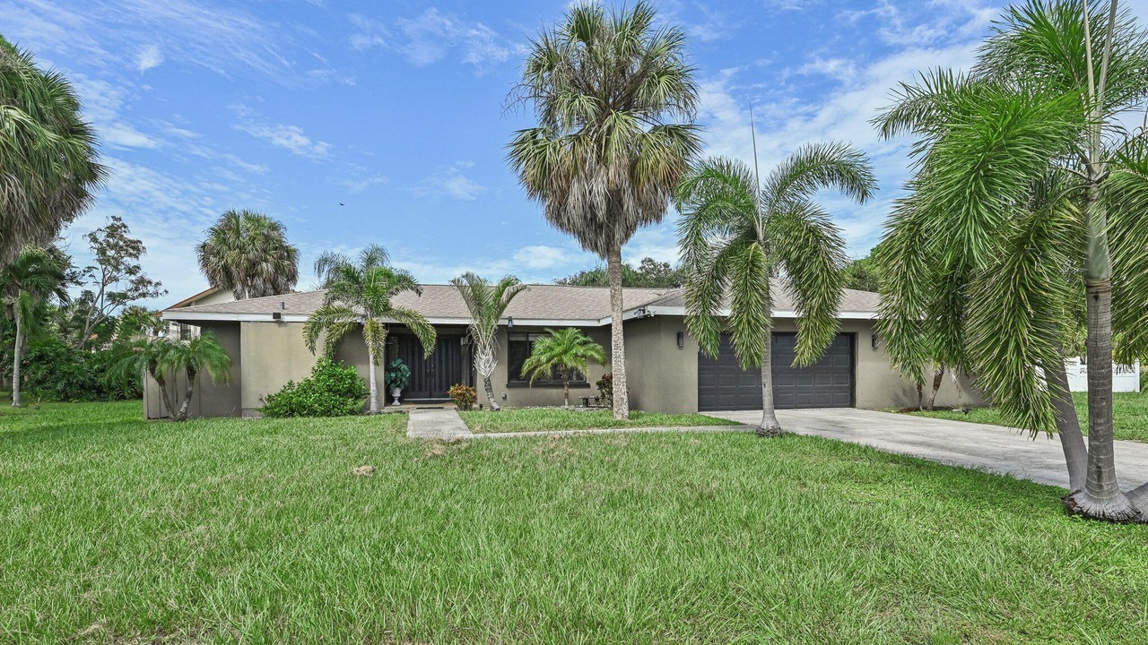 Photo of Outdoor in Trailer Estates