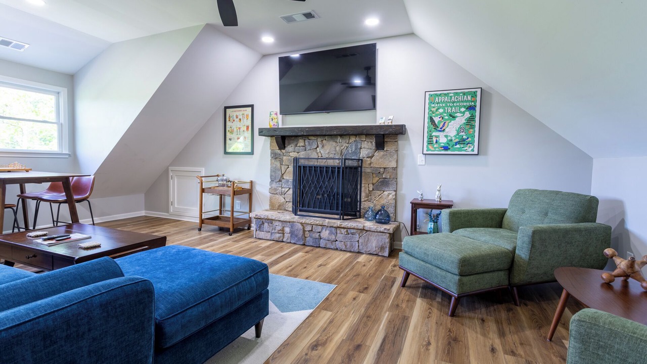 Photo of Livingroom in Dahlonega