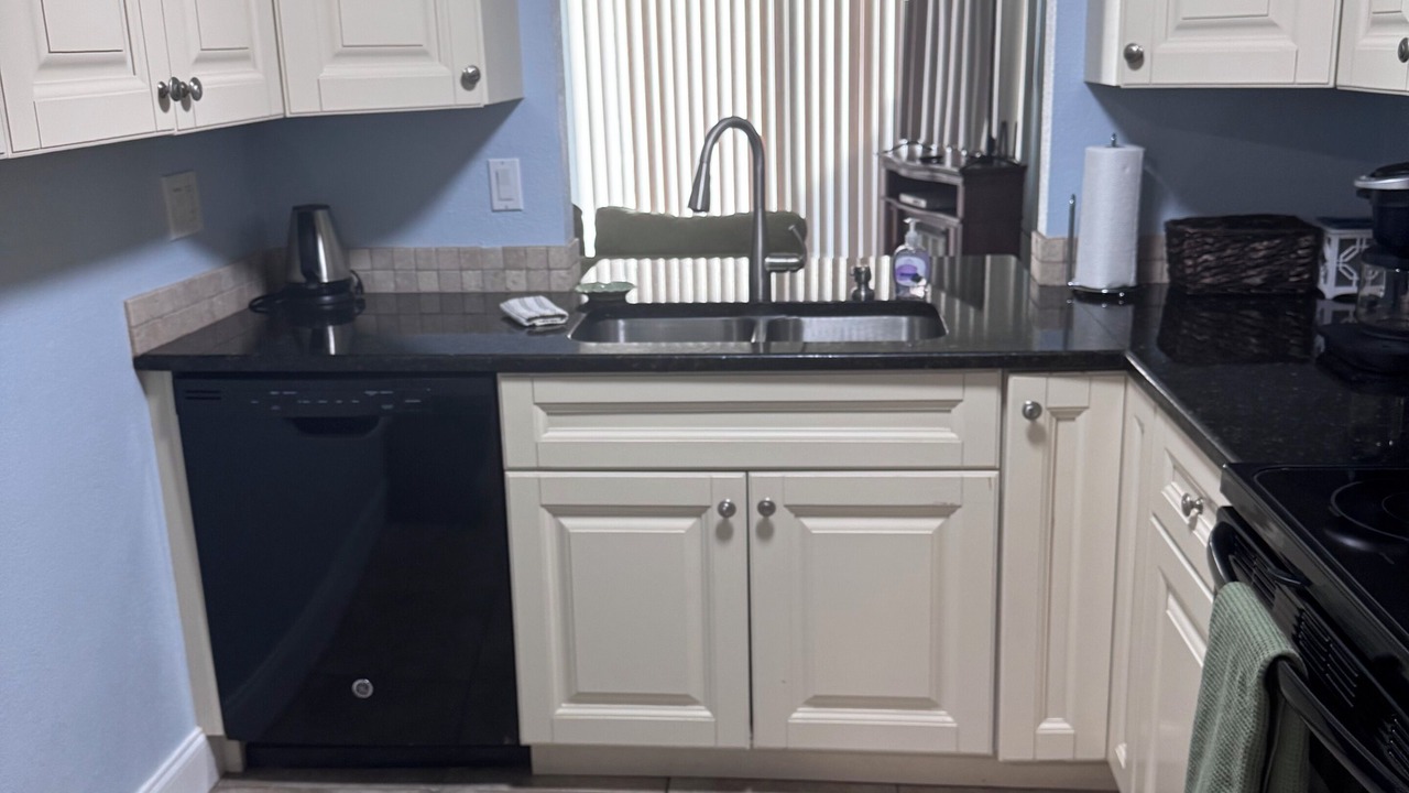 Photo of Kitchen in Gulf Gate Estates