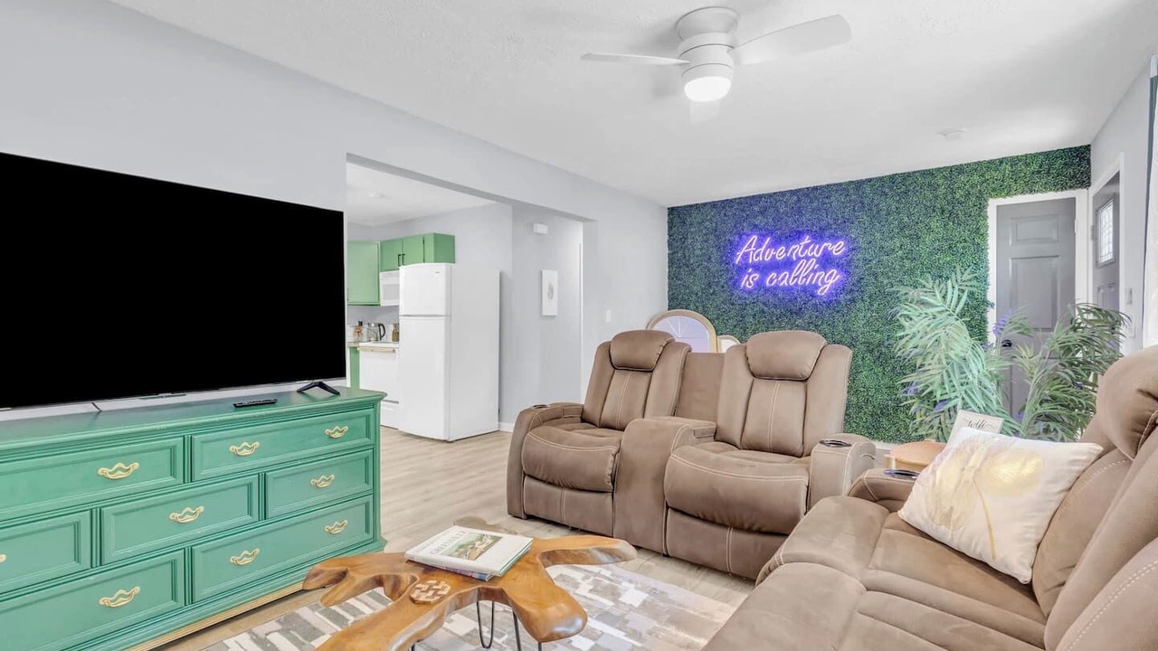 Photo of Livingroom in Parker