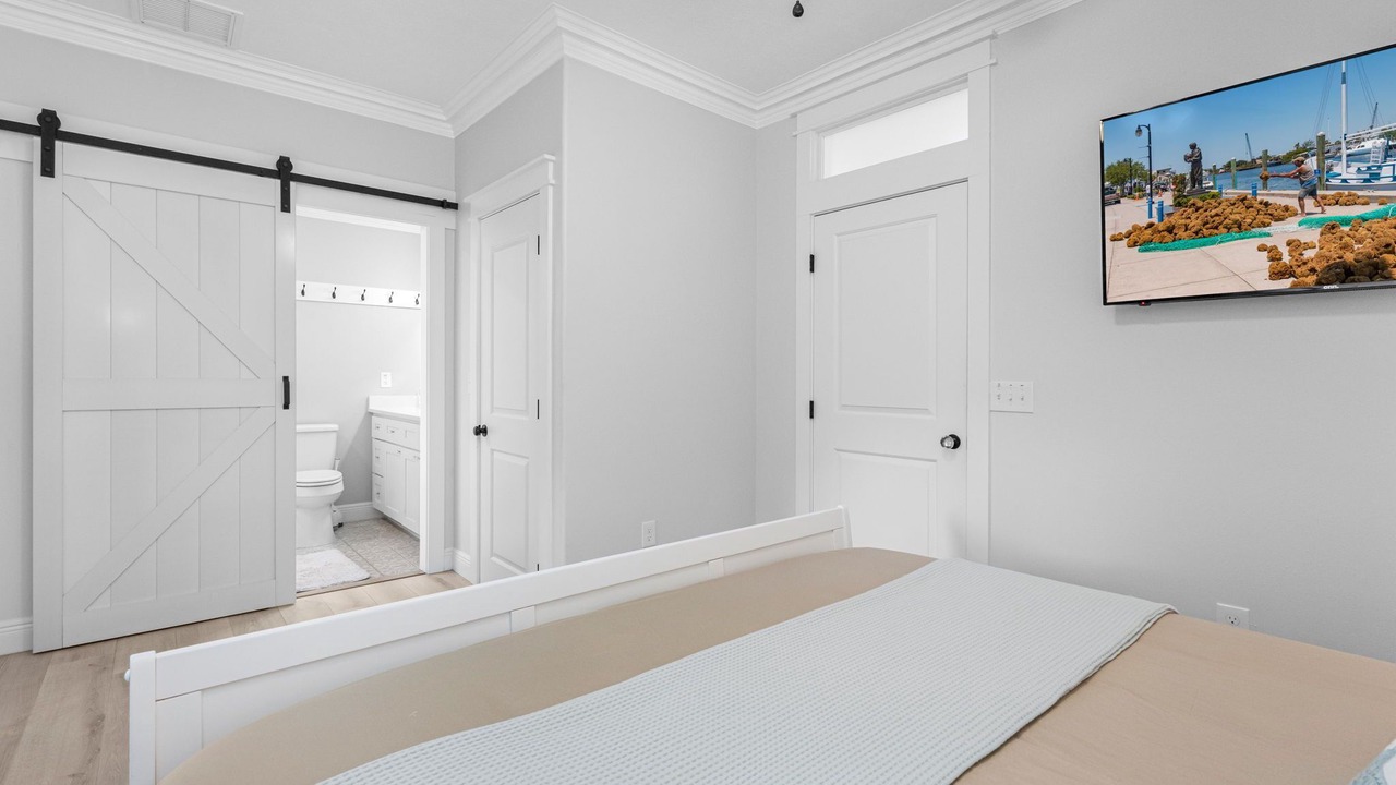 Photo of Bedroom in Tarpon Springs