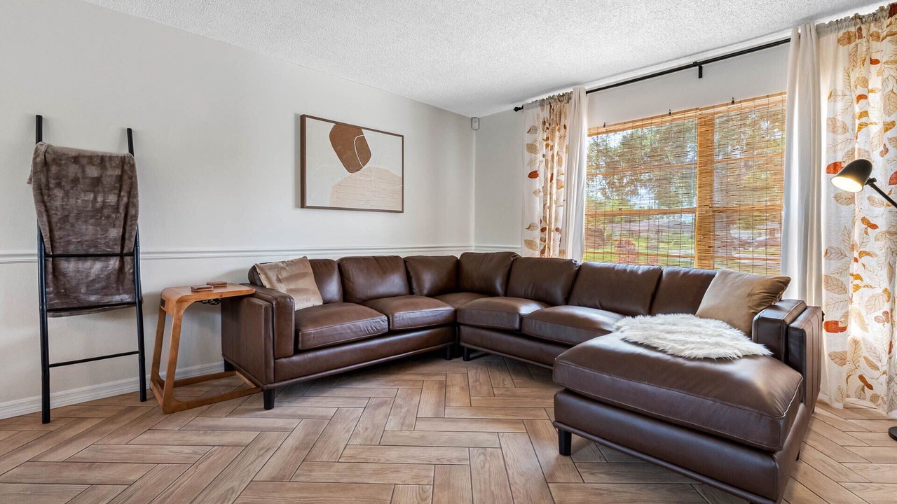 Photo of Bedroom in Lake Magdalene