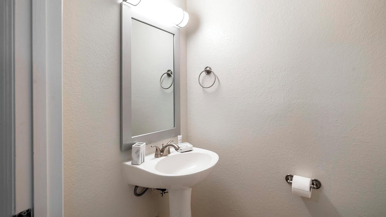 Photo of Bathroom in Metro West