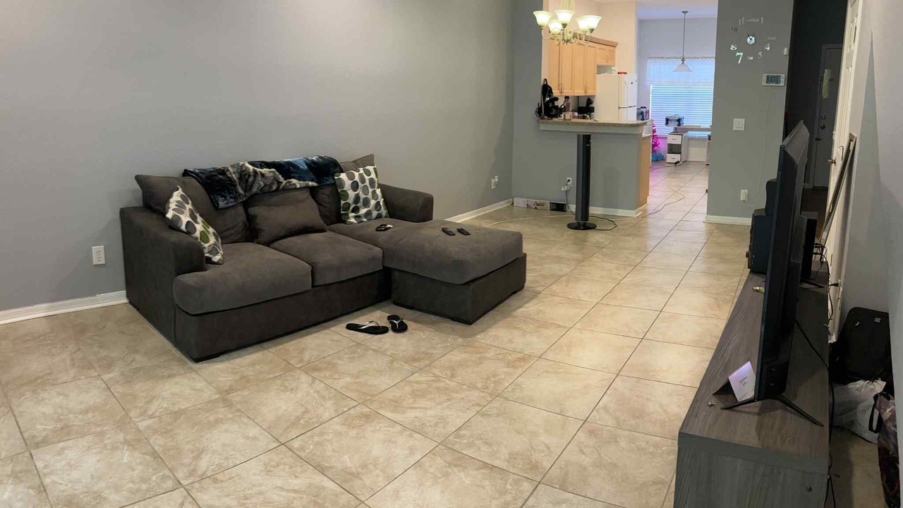 Photo of Livingroom in Riverview