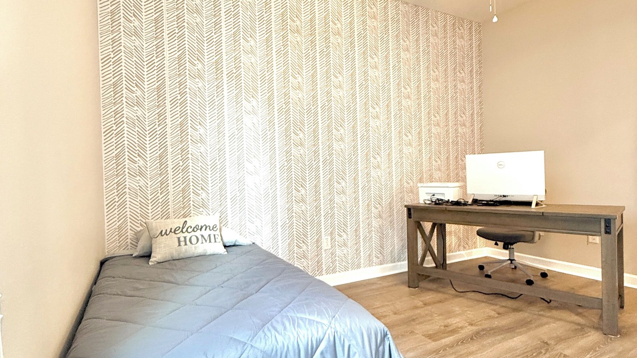 Photo of Bedroom in Balm