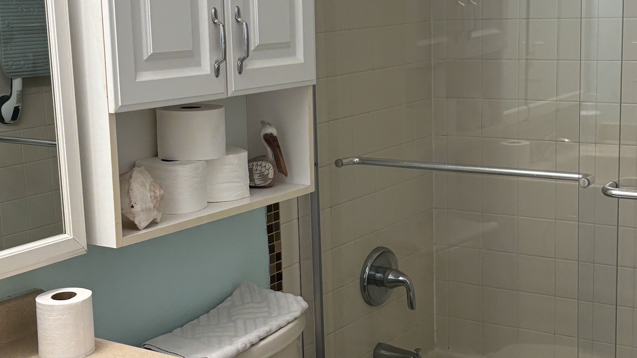 Photo of Bathroom in Holmes Beach