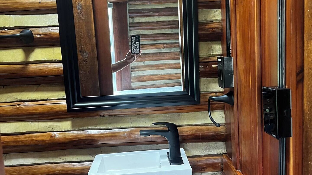 Photo of Bathroom in Thonotosassa