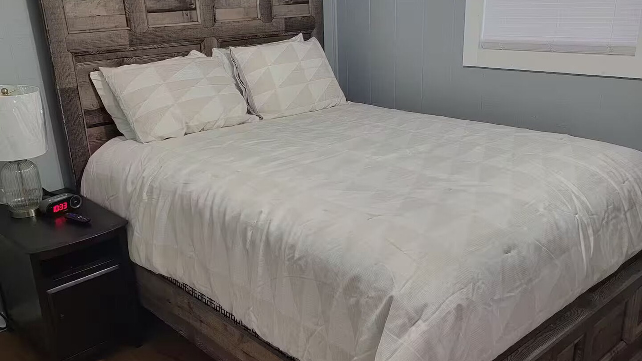 Photo of Bedroom in Drayton
