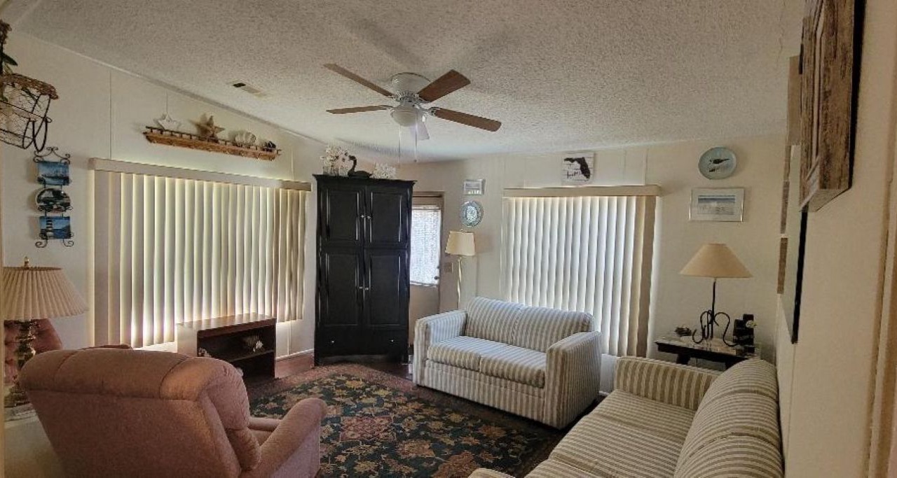 Photo of Livingroom in Lakeland
