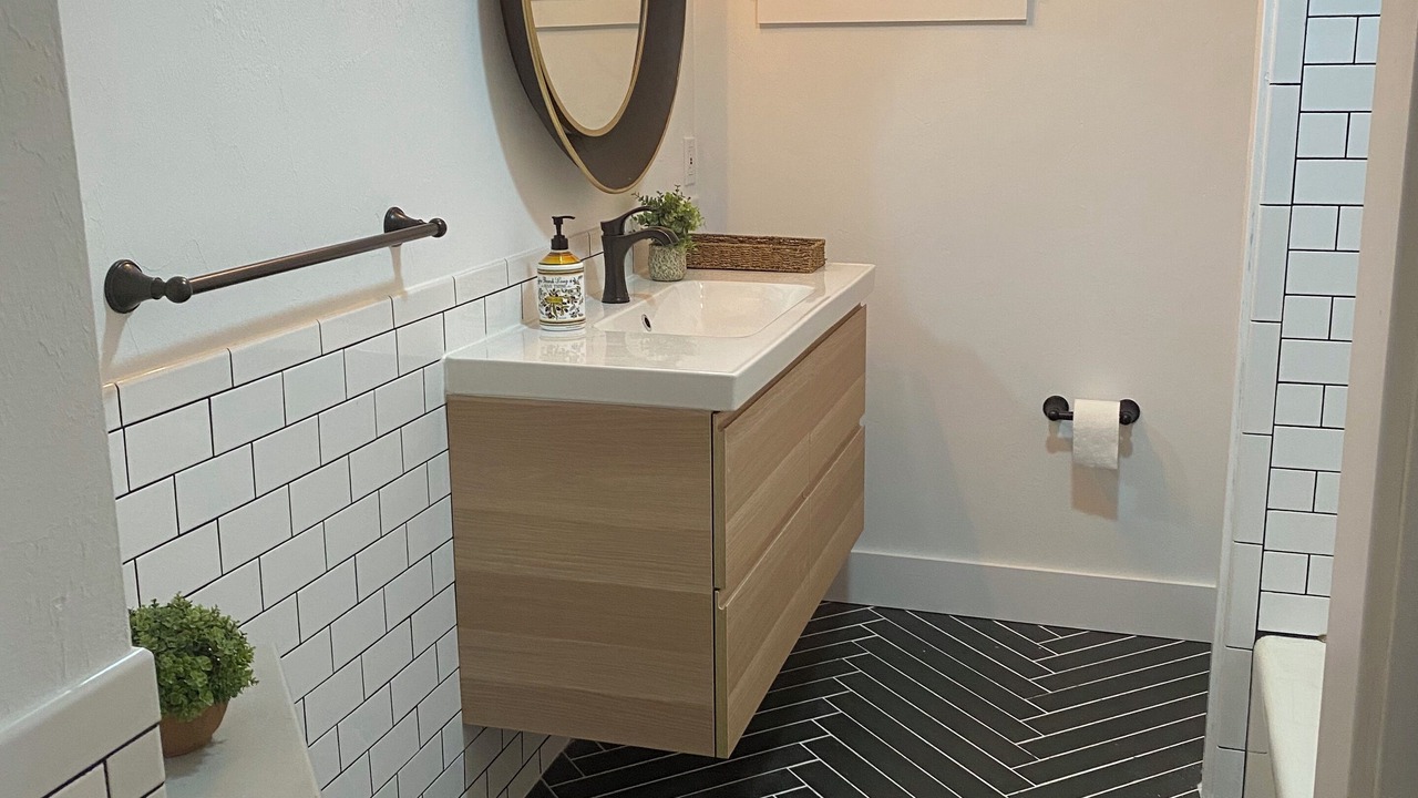 Photo of Bathroom in Newberry