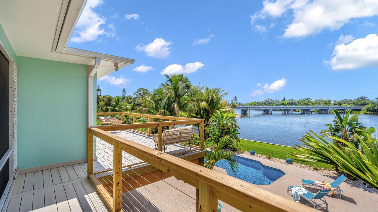 Photo of Patio Balcony in Tropic