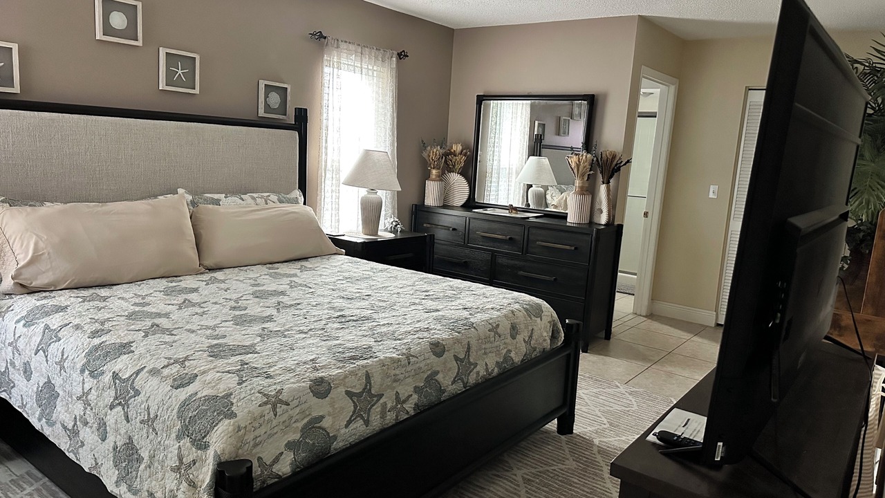 Photo of Bedroom in Bradenton