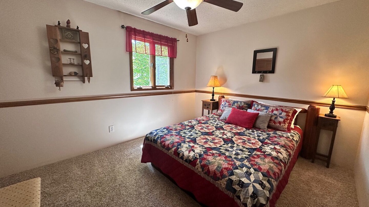 Photo of Bedroom in Deep Gap