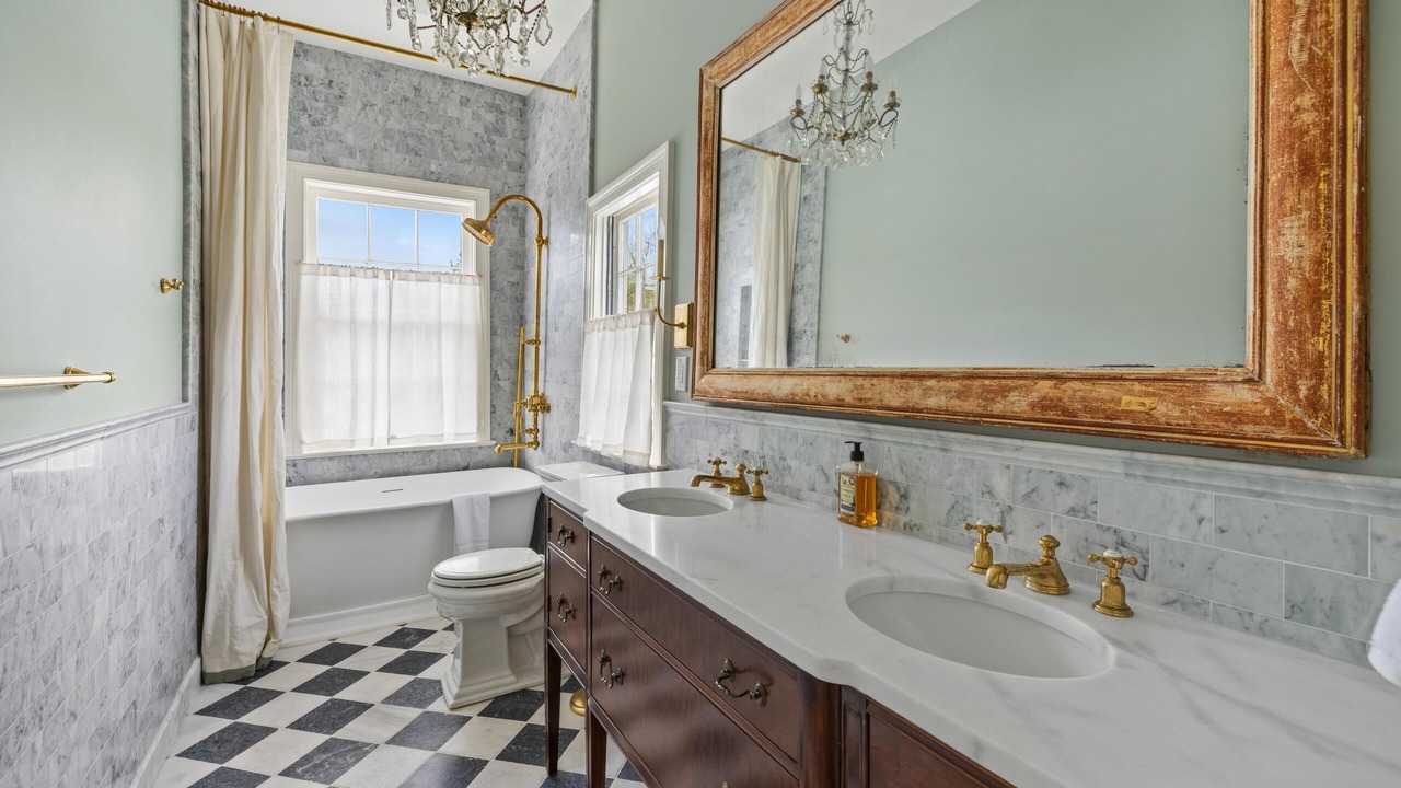 Photo of Bathroom in Harleston Village