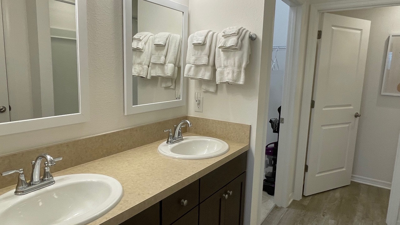 Photo of Bathroom in Okahumpka