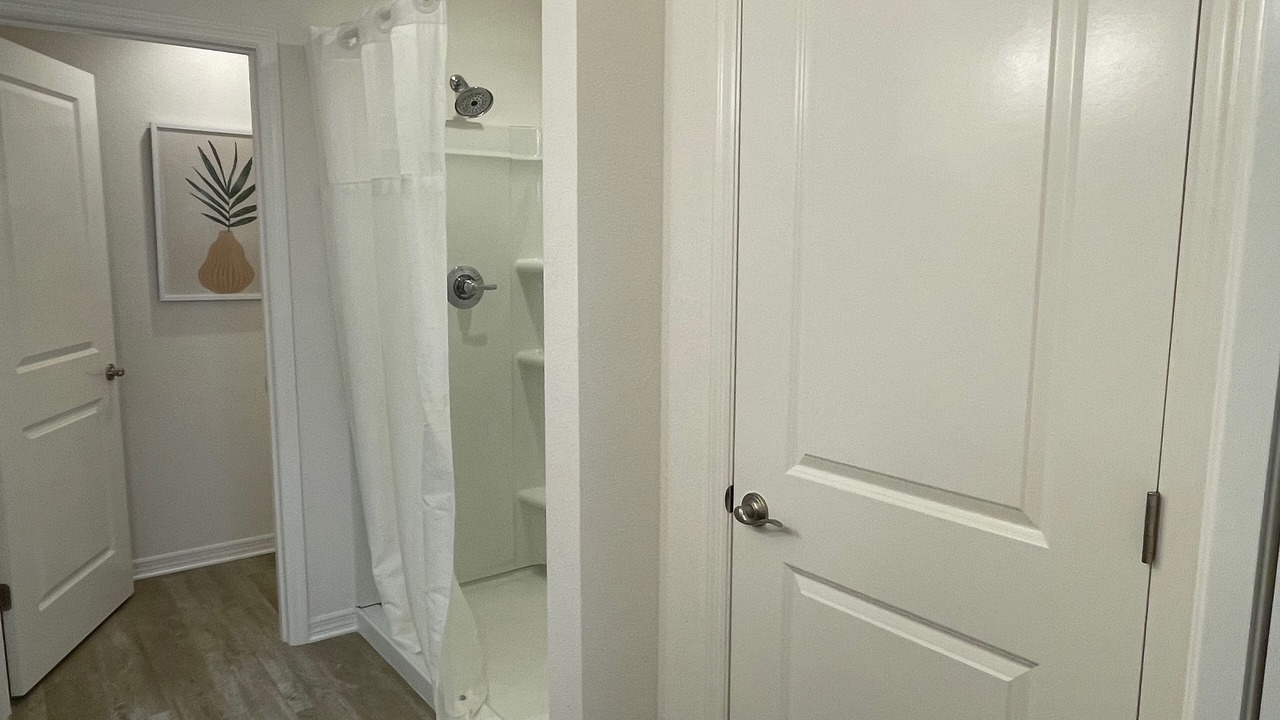 Photo of Bathroom in Okahumpka