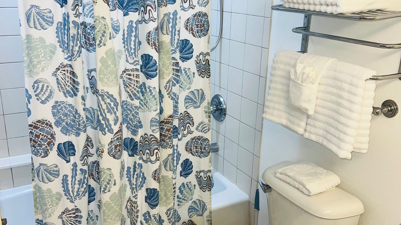 Photo of Bathroom in Ortona Park