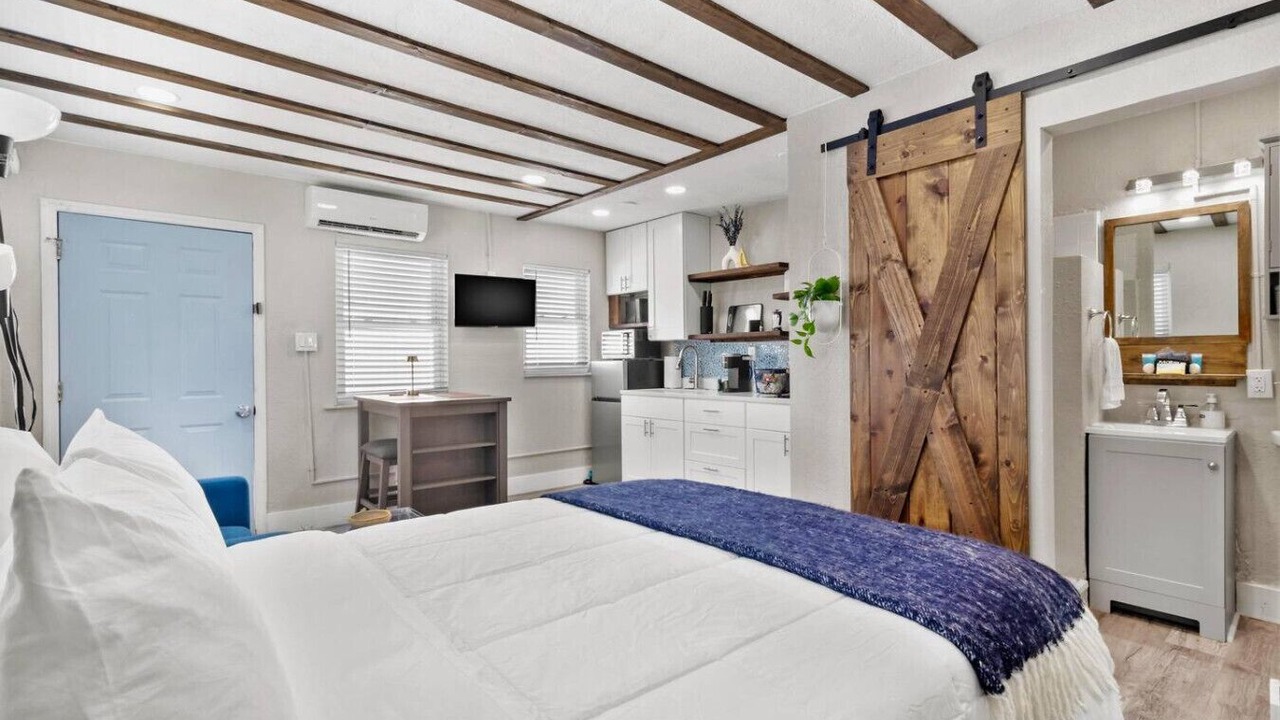 Photo of Bedroom in St. Pete Beach